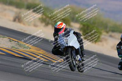 media/Nov-05-2022-SoCal Trackdays (Sat) [[f8d9b725ab]]/Turn 5 (940am)/